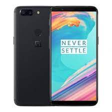 OnePlus 5T Smartphone (6.01 Inch Full HD+ AMOLED Display, 6 GB RAM, 64 GB Storage, 20+16MP Dual Rear Camera, 16MP Front Camera, 3300mAh Lithium Polymer Battery, Dash Charge technology)